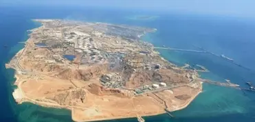 KİV: Tramp İranın Hark adasındakı neft obyektlərinin ələ keçirilməsi variantını nəzərdən keçirir