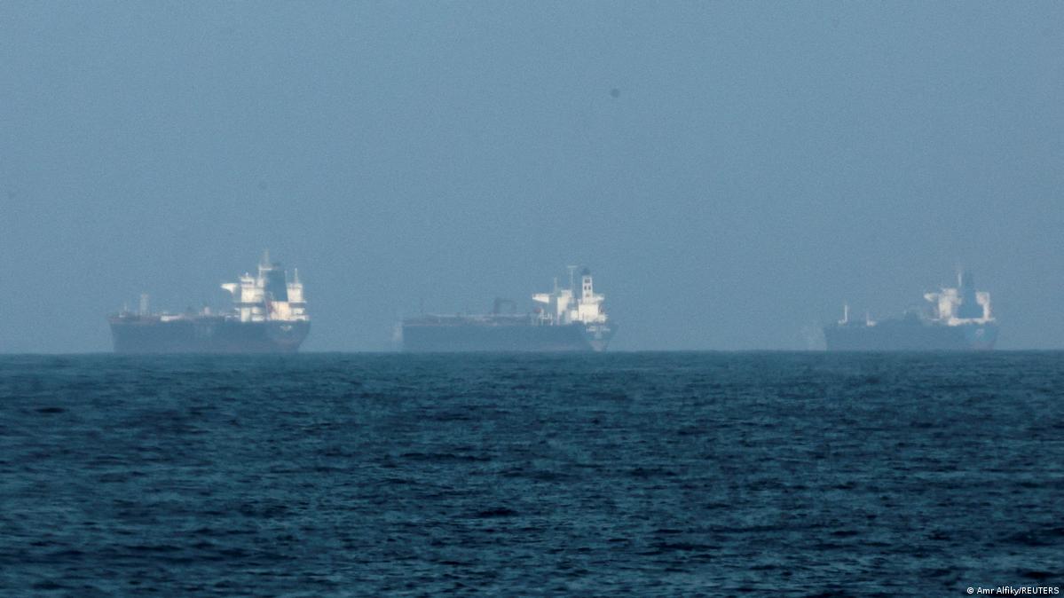 Pekindən Trampa cavab: "Hörmüzdə eskalasiyaya yol verməyin"