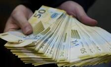 Yük maşınlarında gizlədilmiş külli miqdarda pul aşkarlanıb