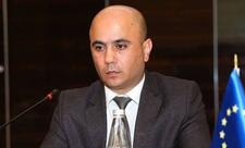 “Neft bahalaşır, Azərbaycana valyuta axını artır”