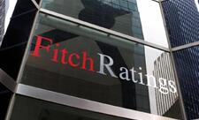 "Fitch": Neftin qiyməti 100 dollar səviyyəsində qalarsa, qlobal resessiya riski artacaq