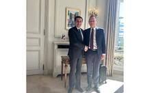 Hikmət Hacıyev Parisdə Makronun müşaviri ilə ikitərəfli əlaqələri müzakirə edib