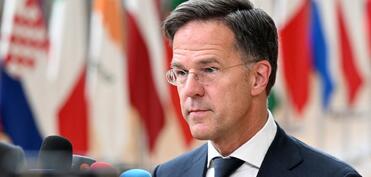 NATO Trampın tələblərindən sonra Hörmüz boğazının açılmasına səy göstərir