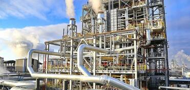 Elektrik enerjisi, qaz və buxar istehsalından gəlirlər azalıb