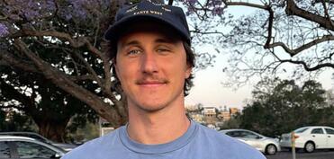 Avstraliyalı üzgüçü 16 il davam edən rekordu qırıb