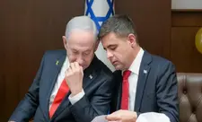Netanyahunun mətbuat katibi istefa verir