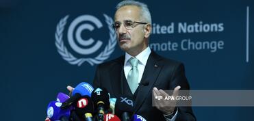 Türkiyəyə məxsus 2 təyyarə İranda qalıb