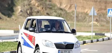 Gürcüstanda sürücülük vəsiqələrinin qanunsuz verildiyi aşkarlanıb