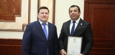 Qazaxıstan prezidenti azərbaycanlı ictimai fəala təşəkkür edib