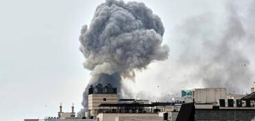 ABŞ Tehrandakı keçmiş səfirlik binasına zərbə endirib