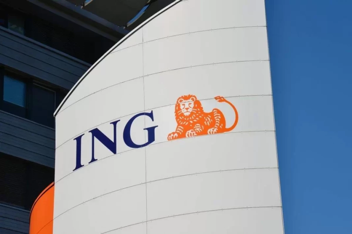 ING: Azərbaycanda manatın məzənnəsi 2028-ci ilə qədər sabit qalacaq