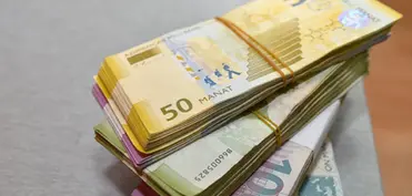 Azərbaycanda pul bazası 4%-dən çox artıb
