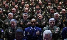 ABŞ-ın müharibə naziri iki yüksək vəzifəli generalı işdən çıxarıb