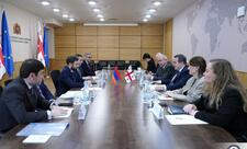 Tbilisi və İrəvan siyasi məsləhətləşmələr aparıb, regional proseslər müzakirə olunub