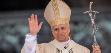 Roma Papası XIV Lev İsrail prezidentini münaqişəni dayandırmağa çağırıb