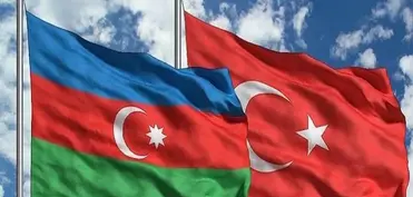 Azərbaycanla Türkiyə müdafiə sənayesi üzrə əməkdaşlığı möhkəmləndirir