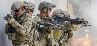 ABŞ xüsusi təyinatlıları İranda xilas etmə əməliyyatı keçirib