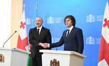 Azərbaycan Prezidenti və Gürcüstanın Baş naziri mətbuata bəyanatlarla çıxış ediblər YENİLƏNƏCƏK