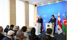 Azərbaycan Prezidenti və Gürcüstanın Baş naziri mətbuata bəyanatlarla çıxış ediblər YENİLƏNƏCƏK
