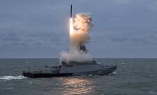 Ukrayna Rusiyanın raket daşıyıcısına zərbə endirdi