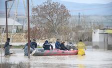 FHN Xızıda Sitalçay kəndində təxliyə işləri aparır - FOTO