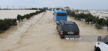 Xızıda Sitalçay kəndindən sel keçib, təxliyə aparılır - FOTO