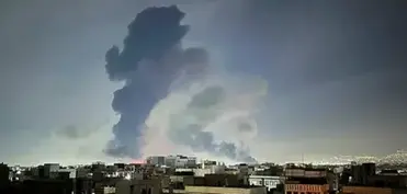 Şirazda neft-kimya kompleksinə zərbələr endirilib