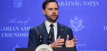 Vens: ABŞ İrandakı hərbi hədəflərinə böyük ölçüdə nail olub