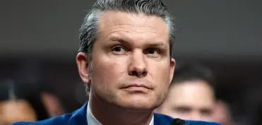 KİV: Demokratlar Heqsetin istefasını tələb edə bilər