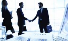 Qazaxıstanda qadınlar iqtisadiyyatı ələ alır: Sahibkarlıqda yeni güc balansı