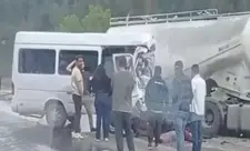 Türkiyədə mikroavtobusla TIR toqquşub, 7 nəfər ölüb, 7 nəfər yaralanıb