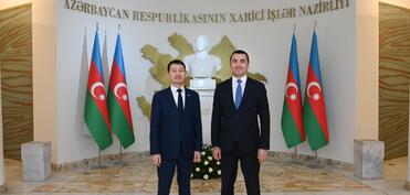 Azərbaycan və Qazaxıstan xarici siyasət kommunikasiyası üzrə əməkdaşlığı gücləndirir