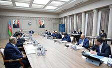 İqtisadi Şuranın iclasında sahibkarların qaldırdığı məsələlər müzakirə edilib