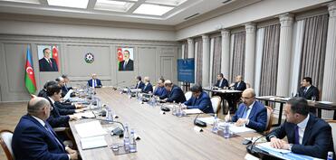 İqtisadi Şuranın iclasında sahibkarların qaldırdığı məsələlər müzakirə edilib