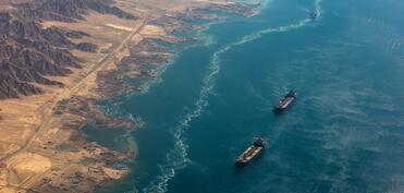 Danışıqların uğursuzluğu fonunda tankerlər boğazdan geri dönüb