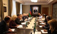 AİB ilə birgə layihələr və yeni təşəbbüslər müzakirə edilib