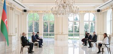 Prezident İlham Əliyev Kolumbiyanın yeni səfirini qəbul edib