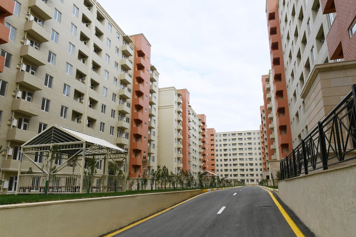 AMB: Mənzil bazarında qiymət artım tempində sabitləşmə müşahidə olunur