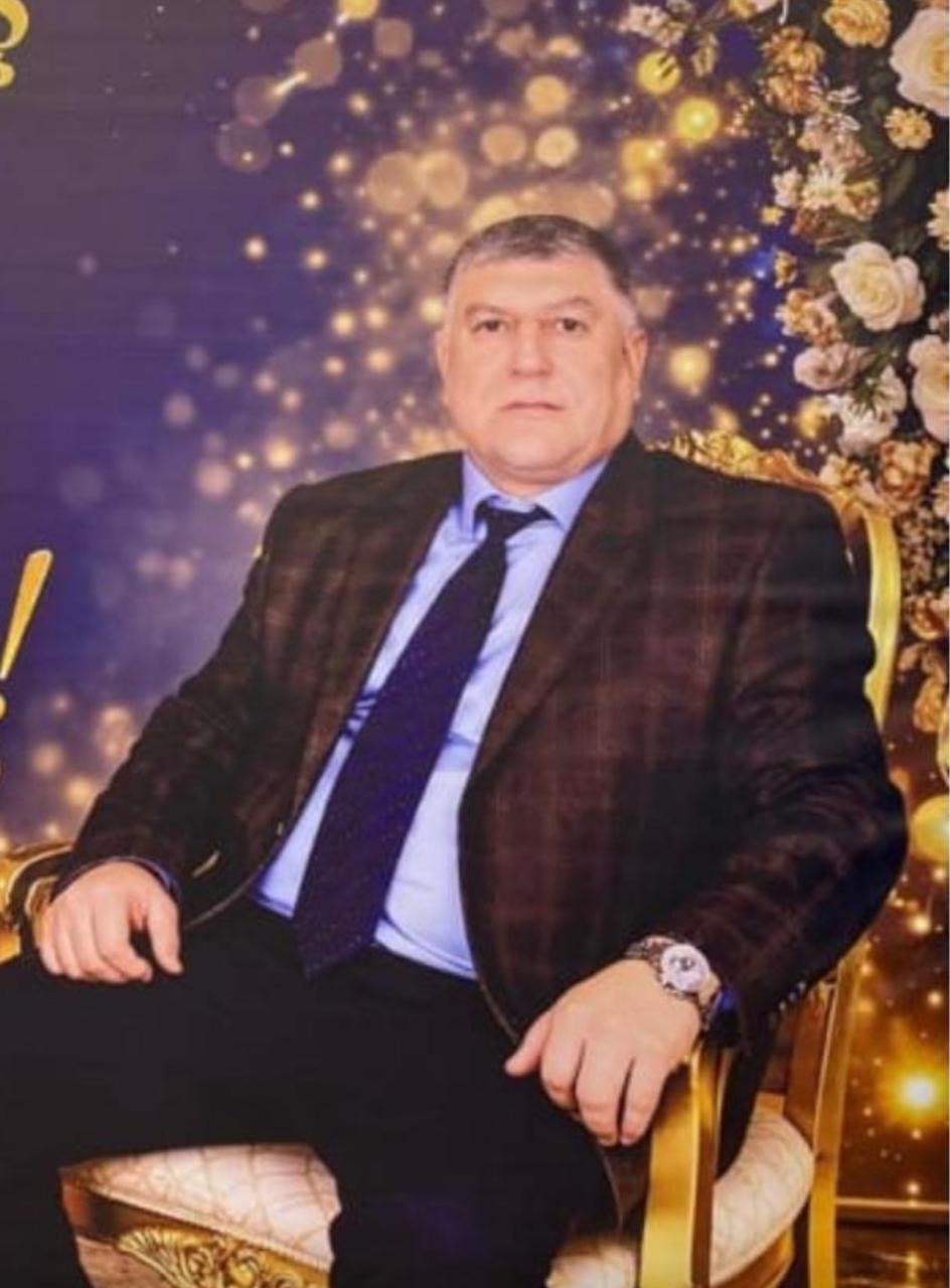 Qüdrət Həsənquliyev Əşrəf Abdullayevi təbrik edib