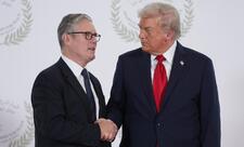 Tramp Böyük Britaniya ilə münasibətləri kəskin tənqid edib