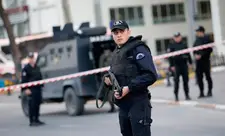 Türkiyədə daha bir məktəbə hücum: yaralılar var