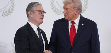 Tramp Böyük Britaniya ilə münasibətləri kəskin tənqid edib