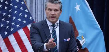 Heqset: "İran yanlış qərarlar qəbul edərsə, ABŞ onun energetika sektoruna zərbə endirəcək"