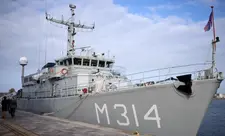 Niderland Ukraynaya minalar əleyhinə gəmi təhvil verib