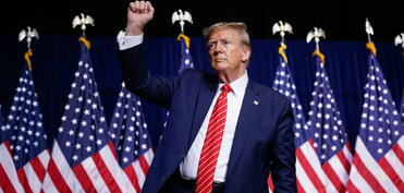 Tramp: İran bizə “nüvə tozunu” təhvil verməyə razılaşıb