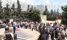 Hindistanın Azərbaycandakı səfirliyi Bakıda canlı hind yeməkləri festivalına ev sahibliyi edib