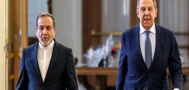 Əraqçi və Lavrov regional məsələləri müzakirə edib