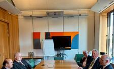 Elçin Əmirbəyov Birləşmiş Krallığa işgüzar səfər edib