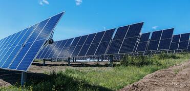 Cəbrayılda “Şəfəq” layihəsi çərçivəsində ilk günəş paneli quraşdırılıb