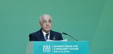 Əli Əsədov: Xəzərin dayazlaşmasına iqlim dəyişikliyi ciddi təsir göstərir